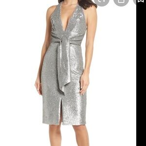 NWT Harlyn Plunge Neck Sequin Dress